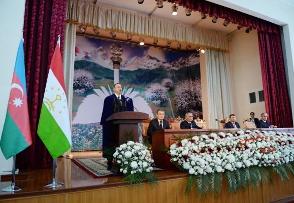 Prezident İlham Əliyevə Tacikistan Milli Universitetinin Fəxri Doktoru diplomu təqdim olunub (ƏLAVƏ OLUNUB) (FOTO)