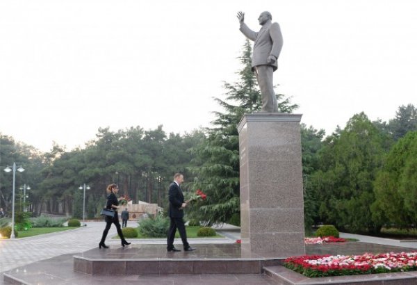 Prezident İlham Əliyev və xanımı Naftalan şəhərində səfərdə olublar