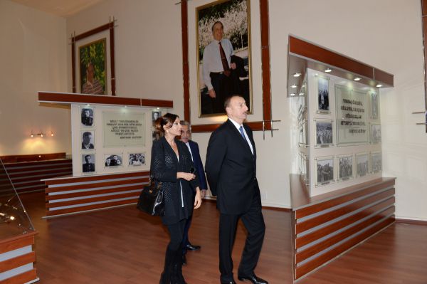 İlham Əliyev və xanımı Daşkəsəndə Heydər Əliyev Mərkəzinin açılışında iştirak ediblər (FOTO)