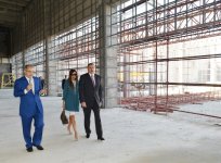 Prezident İlham Əliyev və xanımı Stend Atıcılığı İdman Kompleksində tikinti işlərinin gedişi ilə tanış olublar (FOTO)