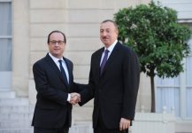Azərbaycan və Fransa prezidentləri Dağlıq Qarabağ münaqişəsini müzakirə etdilər (FOTO)