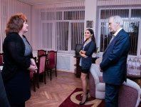 Heydər Əliyev Fondunun vitse-prezidenti Leyla Əliyeva Sankt-Peterburqda bir neçə uşaq evində və internat məktəbində olub (FOTO)