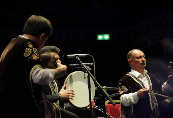 II Buta İncəsənət Festivalı Londonda (FOTO)