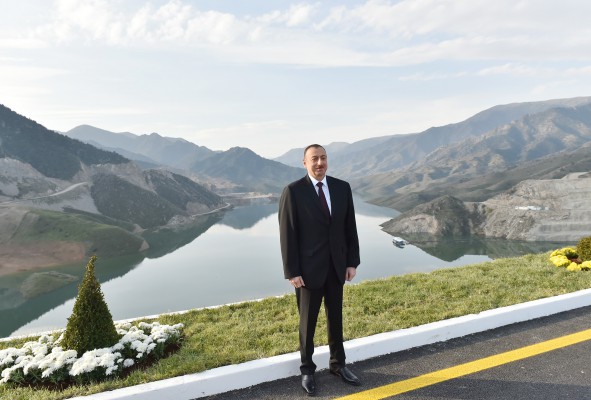 Prezident İlham Əliyev: “Azərbaycan xalqın iradəsi ilə idarə olunur” (FOTO)