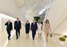 Prezidenti İlham Əliyev və xanımı Avropa Olimpiya Komitəsinin 43-cü Baş Assambleyasının iştirakçılarının şərəfinə verilən ziyafətdə iştirak ediblər (FOTO)