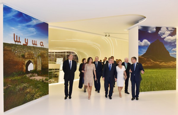 Prezidenti İlham Əliyev və xanımı Avropa Olimpiya Komitəsinin 43-cü Baş Assambleyasının iştirakçılarının şərəfinə verilən ziyafətdə iştirak ediblər (FOTO)