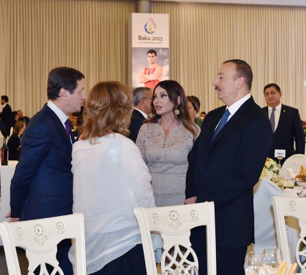 Prezidenti İlham Əliyev və xanımı Avropa Olimpiya Komitəsinin 43-cü Baş Assambleyasının iştirakçılarının şərəfinə verilən ziyafətdə iştirak ediblər (FOTO)