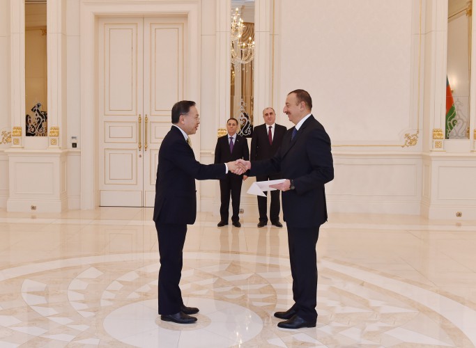 İlham Əliyev bir sıra ölkələrin səfirlərinin etimadnaməsini qəbul edib (ƏLAVƏ OLUNUB) (FOTO)