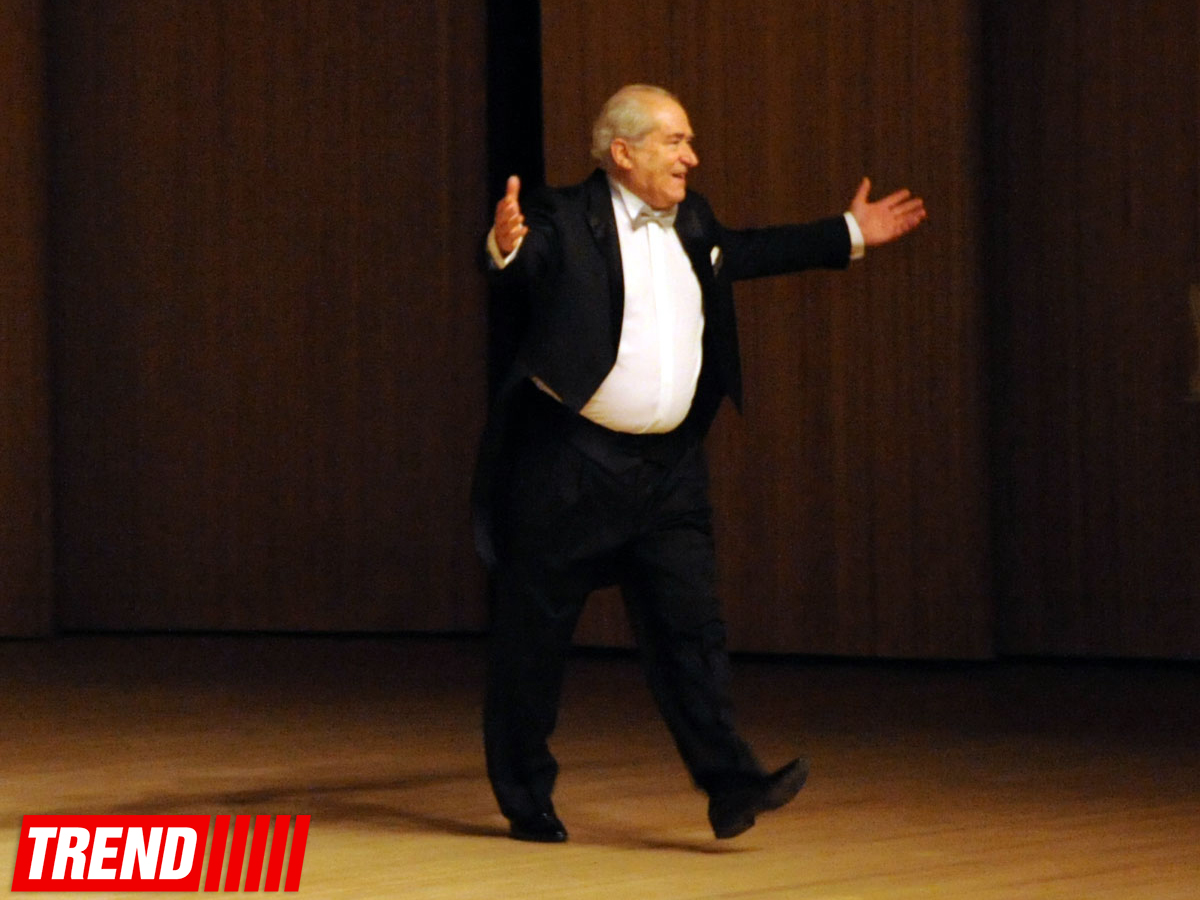 Avropanın ən yaxşı kollektivi Heydər Əliyev Mərkəzində Ştrausun ölməz əsərlərini təqdim etdi (FOTO)