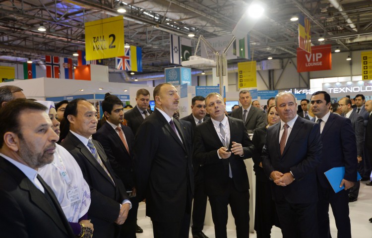 Prezident İlham Əliyev "Bakutel-2014" sərgisinin rəsmi açılışında iştirak edib  (FOTO)