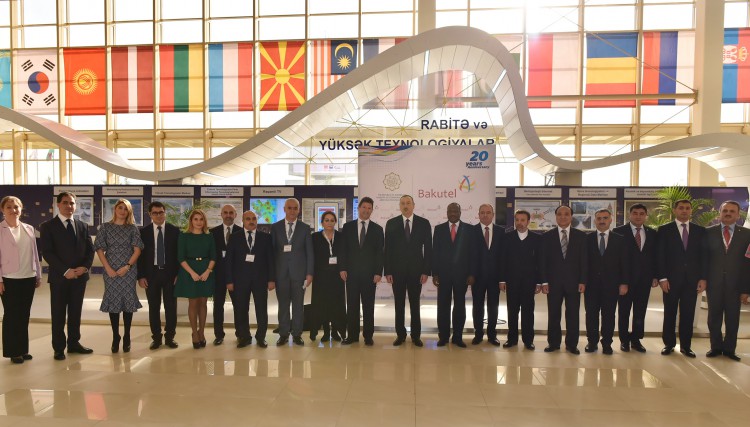 Prezident İlham Əliyev "Bakutel-2014" sərgisinin rəsmi açılışında iştirak edib  (FOTO)