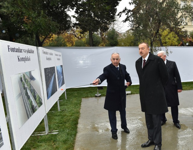 Prezident İlham Əliyev Bakının Xətai rayonu ərazisindəki fəvvarələr və şəlalələr kompleksində işlərin gedişi ilə tanış olub (FOTO)