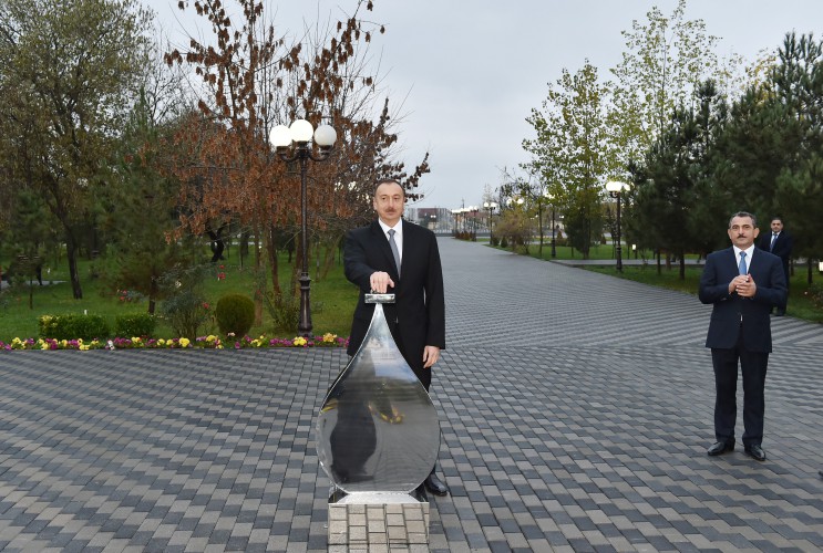 Prezident İlham Əliyev Sabirabad şəhərinə içməli suyun verilməsi mərasimində iştirak edib  (FOTO)