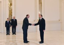 İlham Əliyev Avstriya və Əfqanıstanın Azərbaycanda yeni təyin olunmuş səfirlərinin etimadnaməsini qəbul edib (ƏLAVƏ OLUNUB) (FOTO)