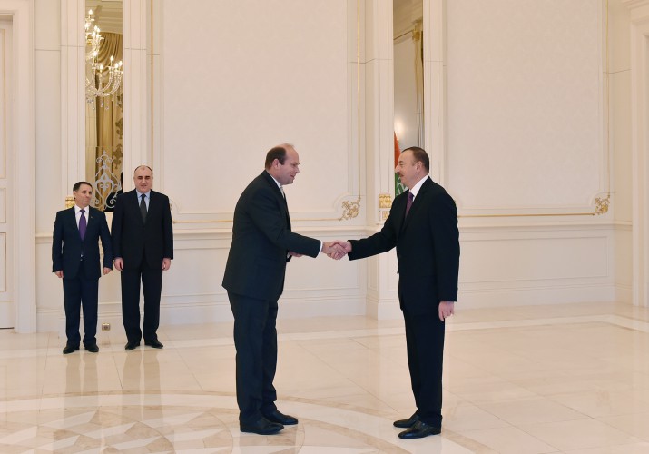 İlham Əliyev Avstriya və Əfqanıstanın Azərbaycanda yeni təyin olunmuş səfirlərinin etimadnaməsini qəbul edib (ƏLAVƏ OLUNUB) (FOTO)