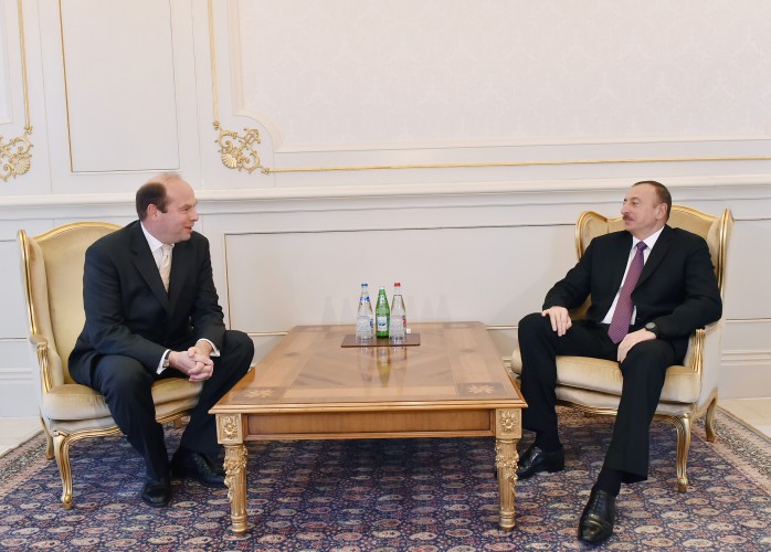 İlham Əliyev Avstriya və Əfqanıstanın Azərbaycanda yeni təyin olunmuş səfirlərinin etimadnaməsini qəbul edib (ƏLAVƏ OLUNUB) (FOTO)
