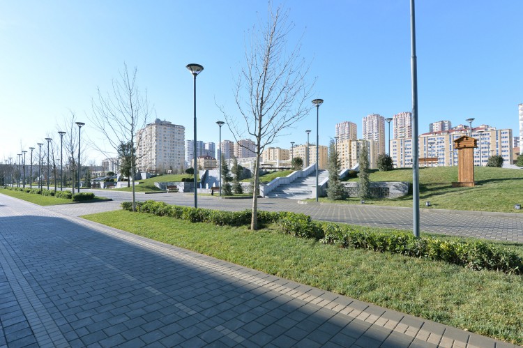 Prezident İlham Əliyev “Yasamal” parkının açılışında iştirak edib (FOTO)