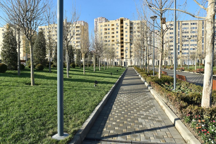 Prezident İlham Əliyev “Yasamal” parkının açılışında iştirak edib (FOTO)