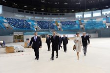 Prezident İlham Əliyev və xanımı Heydər Əliyev adına İdman-Konsert Kompleksində aparılan təmir işlərinin gedişi ilə tanış olublar (FOTO)