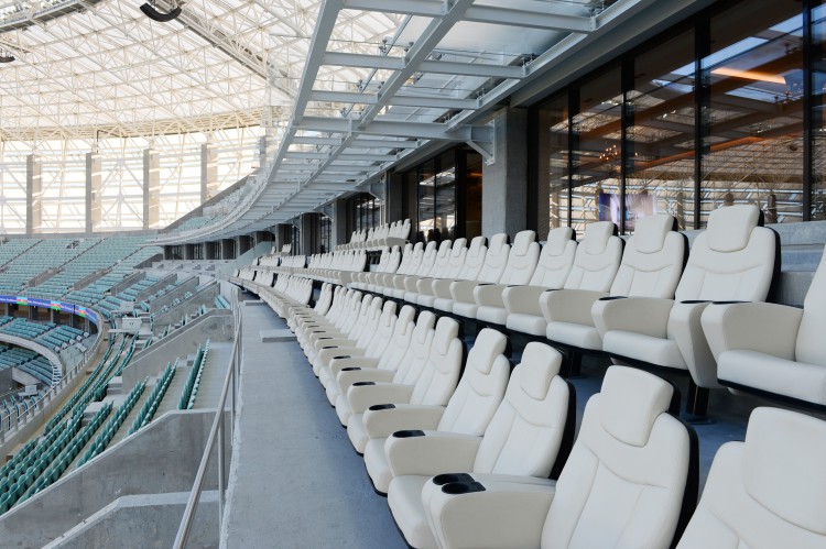 Prezident İlham Əliyev və xanımı Bakı Olimpiya Stadionunda aparılan işlərin gedişi ilə tanış olublar  (FOTO)