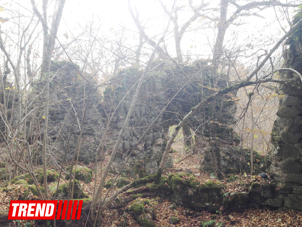 Sirli Azərbaycan: "Qırxqız" qəsri (FOTO)