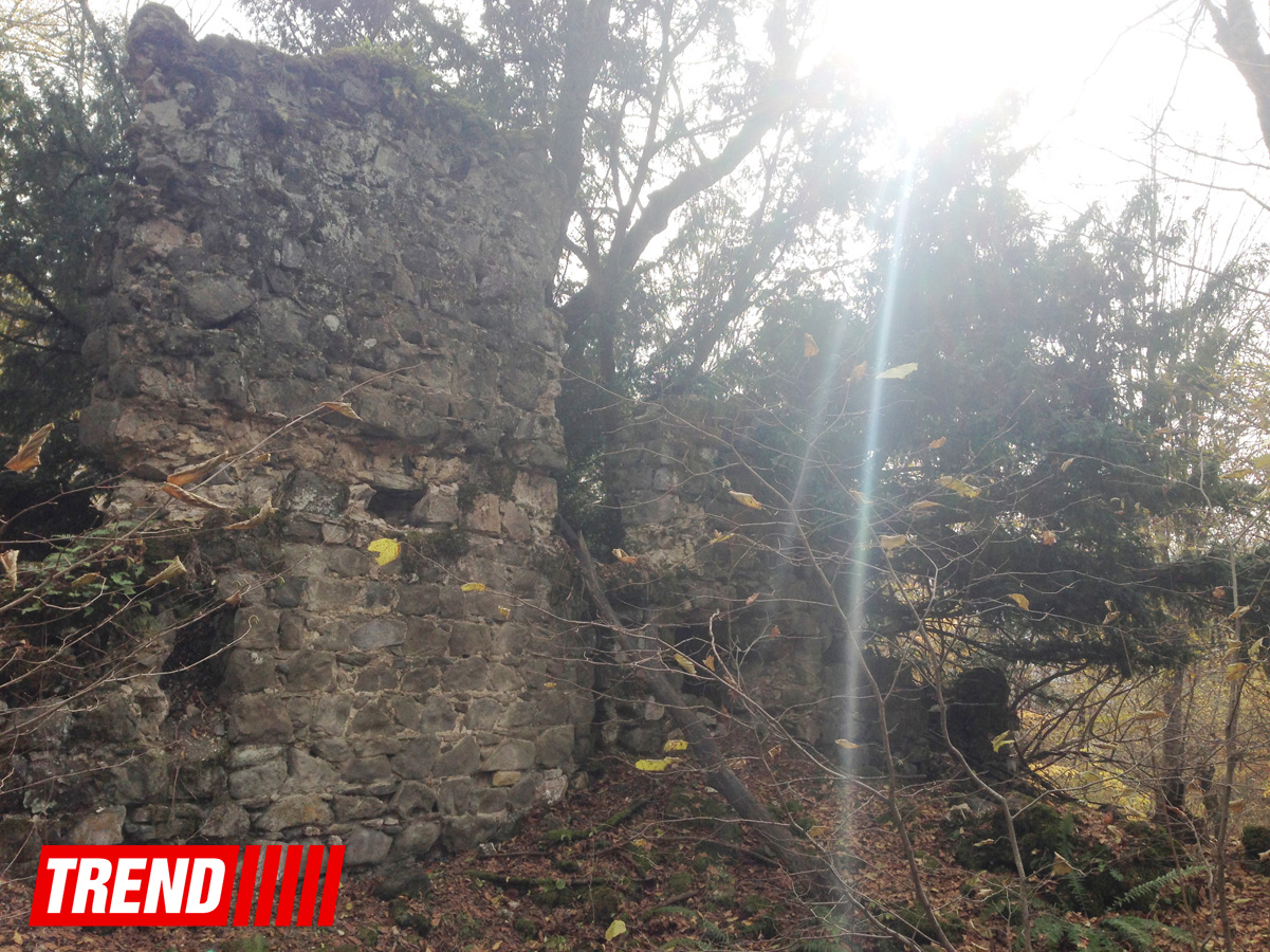 Sirli Azərbaycan: "Qırxqız" qəsri (FOTO)