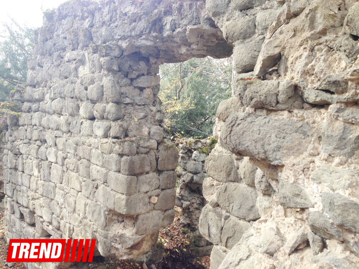 Sirli Azərbaycan: "Qırxqız" qəsri (FOTO)
