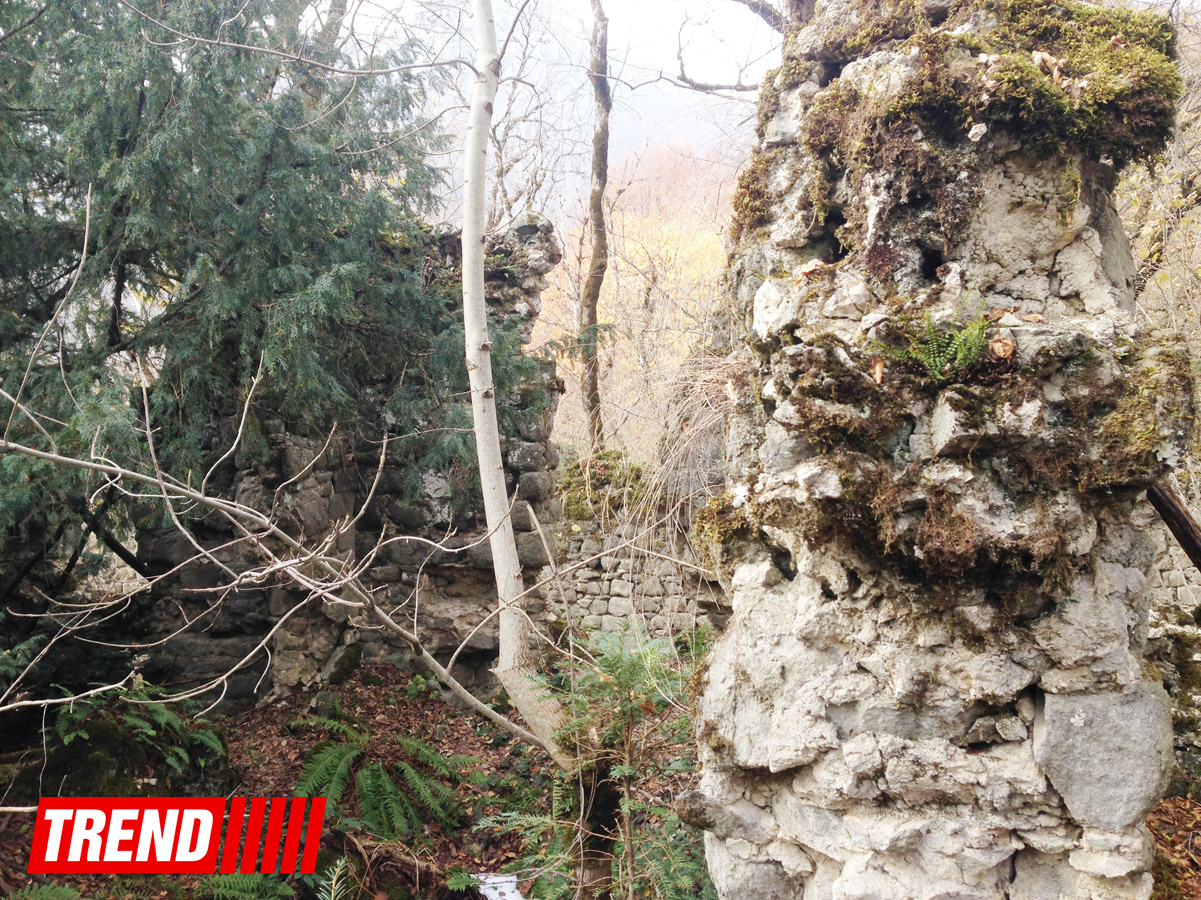 Sirli Azərbaycan: "Qırxqız" qəsri (FOTO)