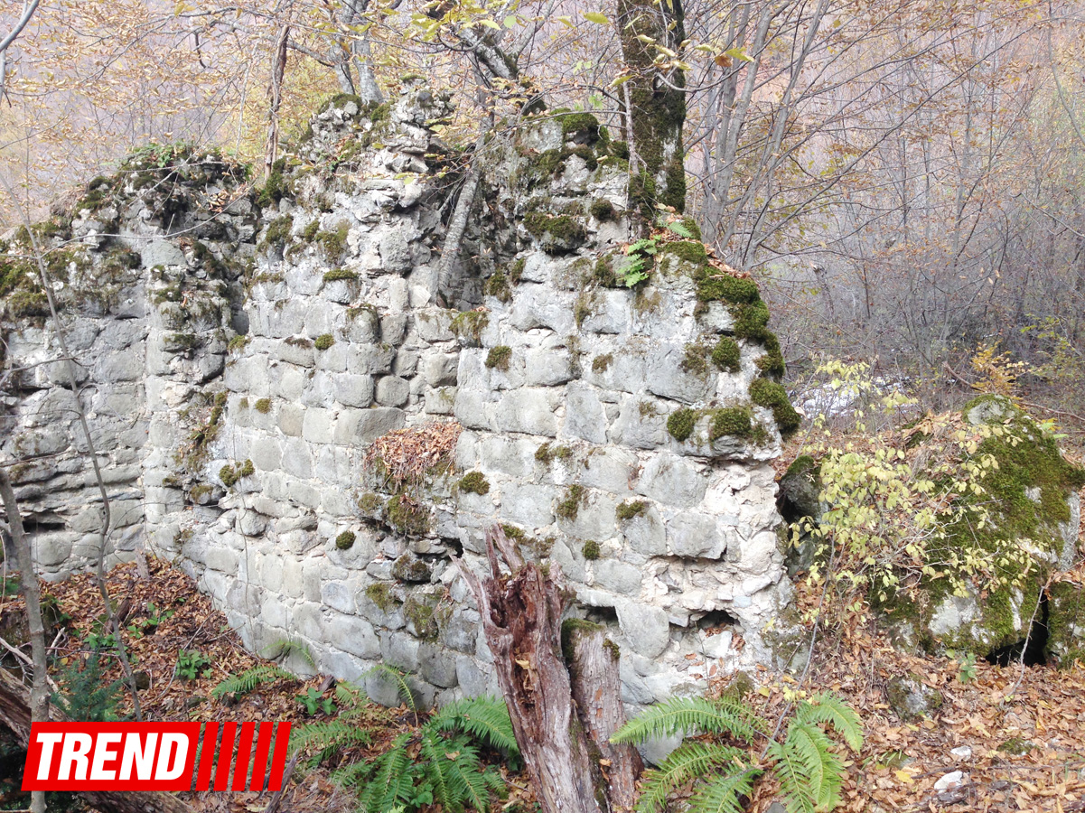 Sirli Azərbaycan: "Qırxqız" qəsri (FOTO)