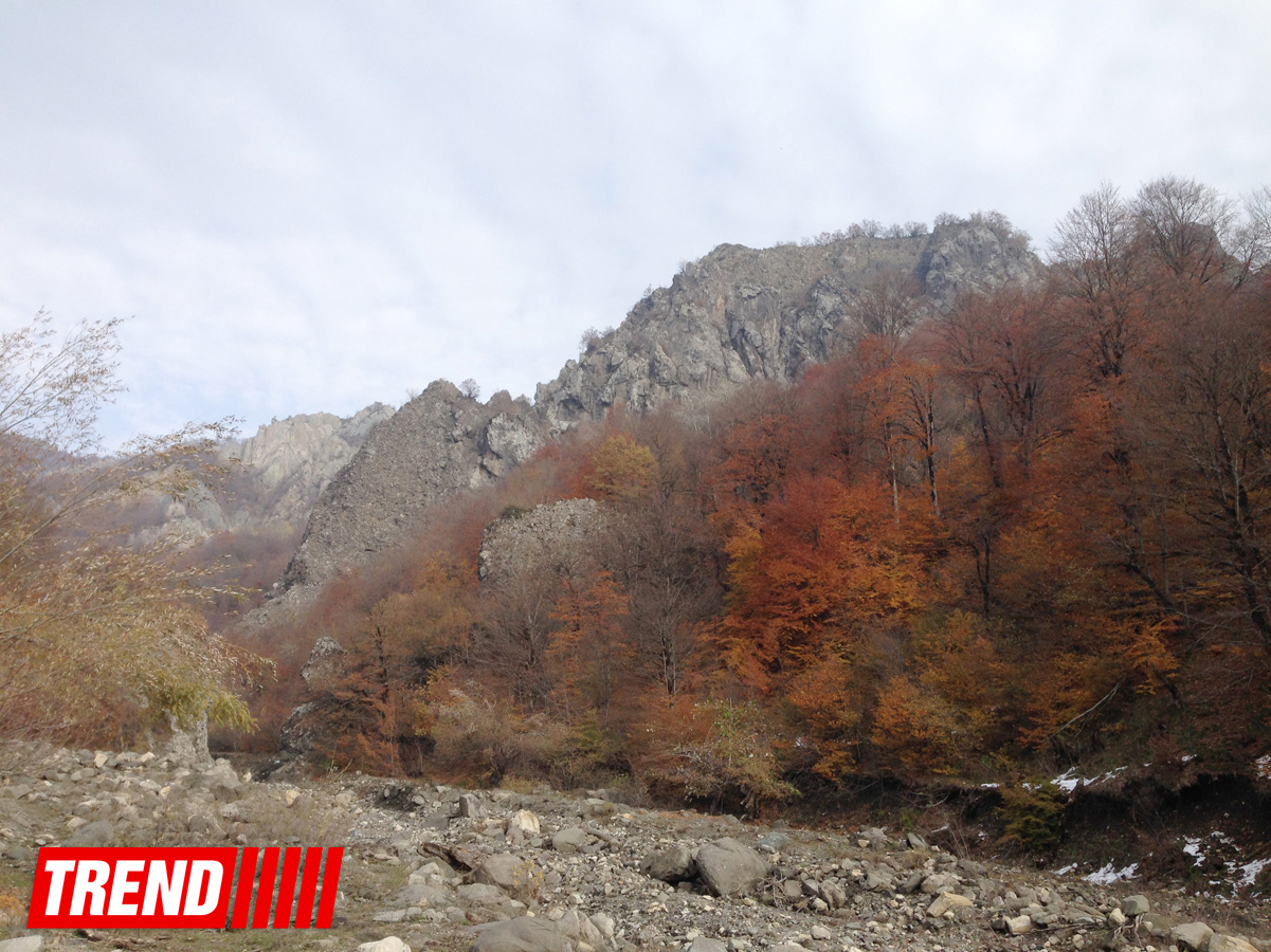 Sirli Azərbaycan: "Qırxqız" qəsri (FOTO)