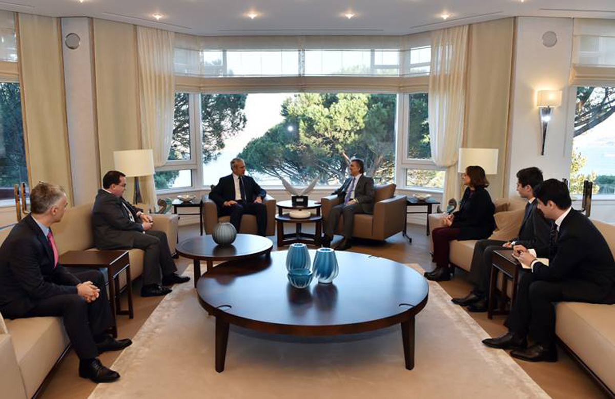 Sabiq prezidentlər regionda təhlükəsizlik məsələlərini müzakirə ediblər (FOTO)