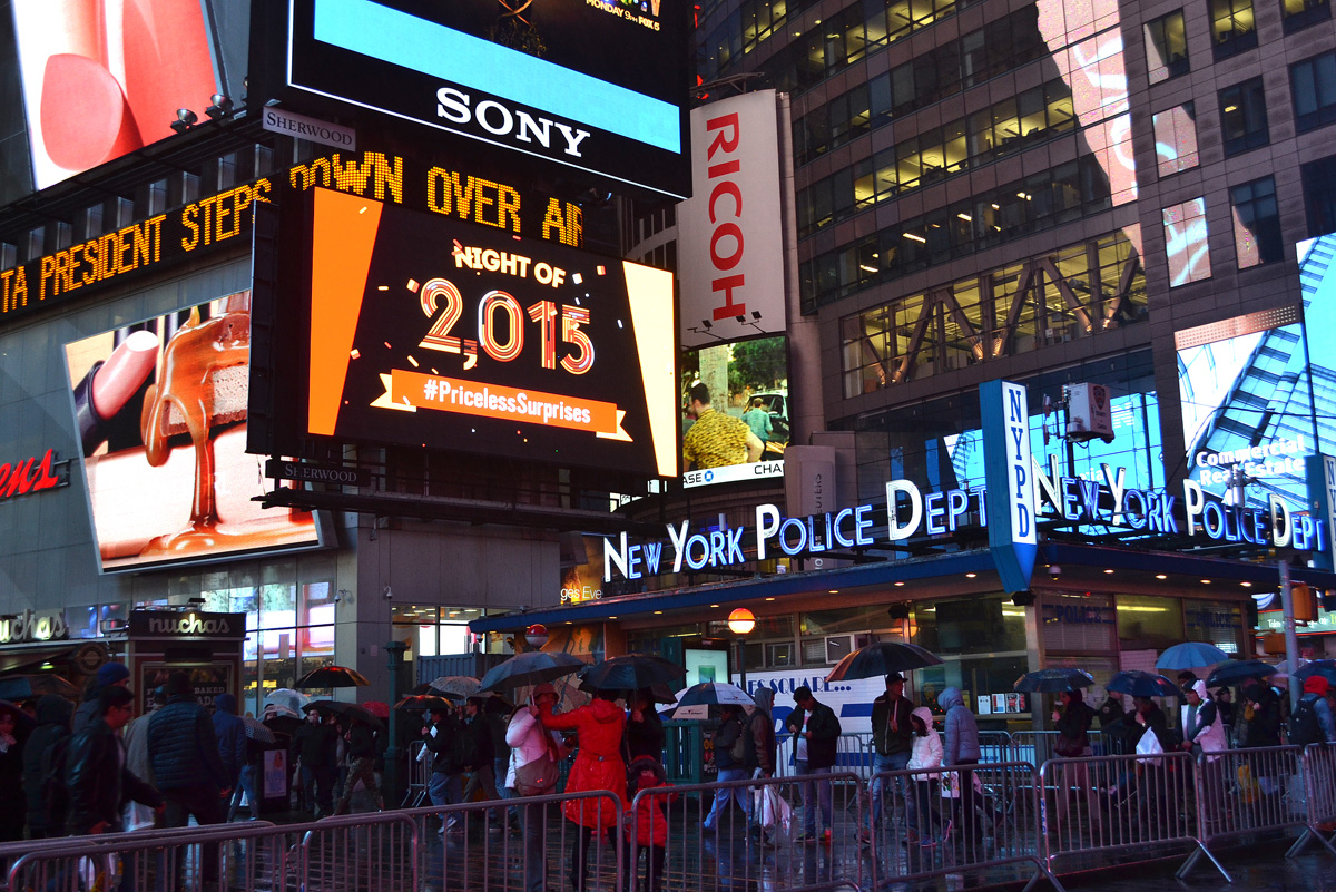Nyu-York azərbaycanlının gözü ilə: "Times Square – meqapolisin neon ürəyi (FOTO)