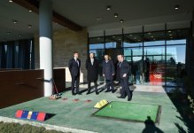 Prezident İlham Əliyev "Xəyal Adası" layihəsi üzrə görülən işlərin gedişi ilə tanış olub (FOTO)