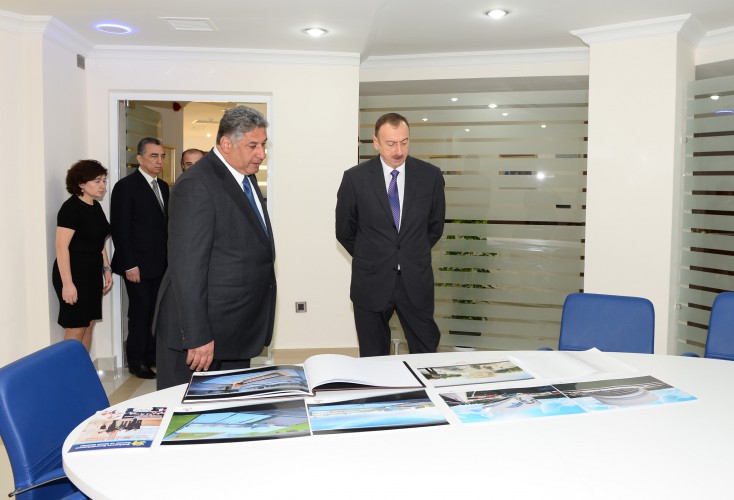 Sumqayıtda Gənclər Evi istifadəyə verilib (FOTO)