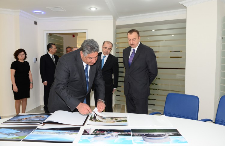 Sumqayıtda Gənclər Evi istifadəyə verilib (FOTO)