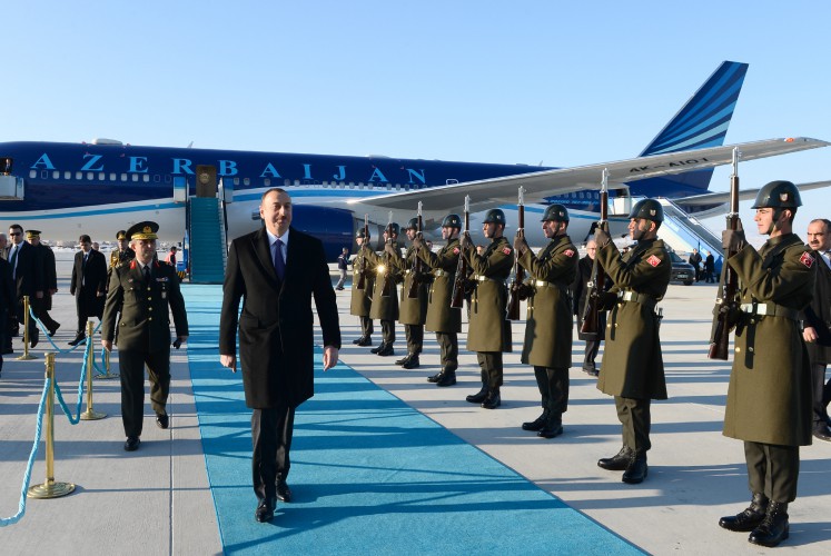 Prezident İlham Əliyev Türkiyəyə dövlət səfərinə gəlib (FOTO)