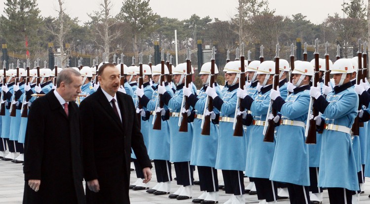 Azərbaycan Prezidenti İlham Əliyevin Türkiyədə rəsmi qarşılanma mərasimi keçirilib (FOTO)