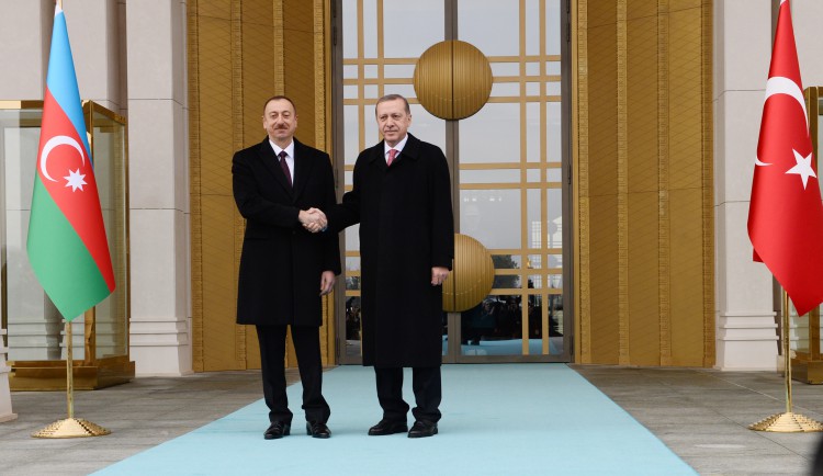 Azərbaycan Prezidenti İlham Əliyevin Türkiyədə rəsmi qarşılanma mərasimi keçirilib (FOTO)