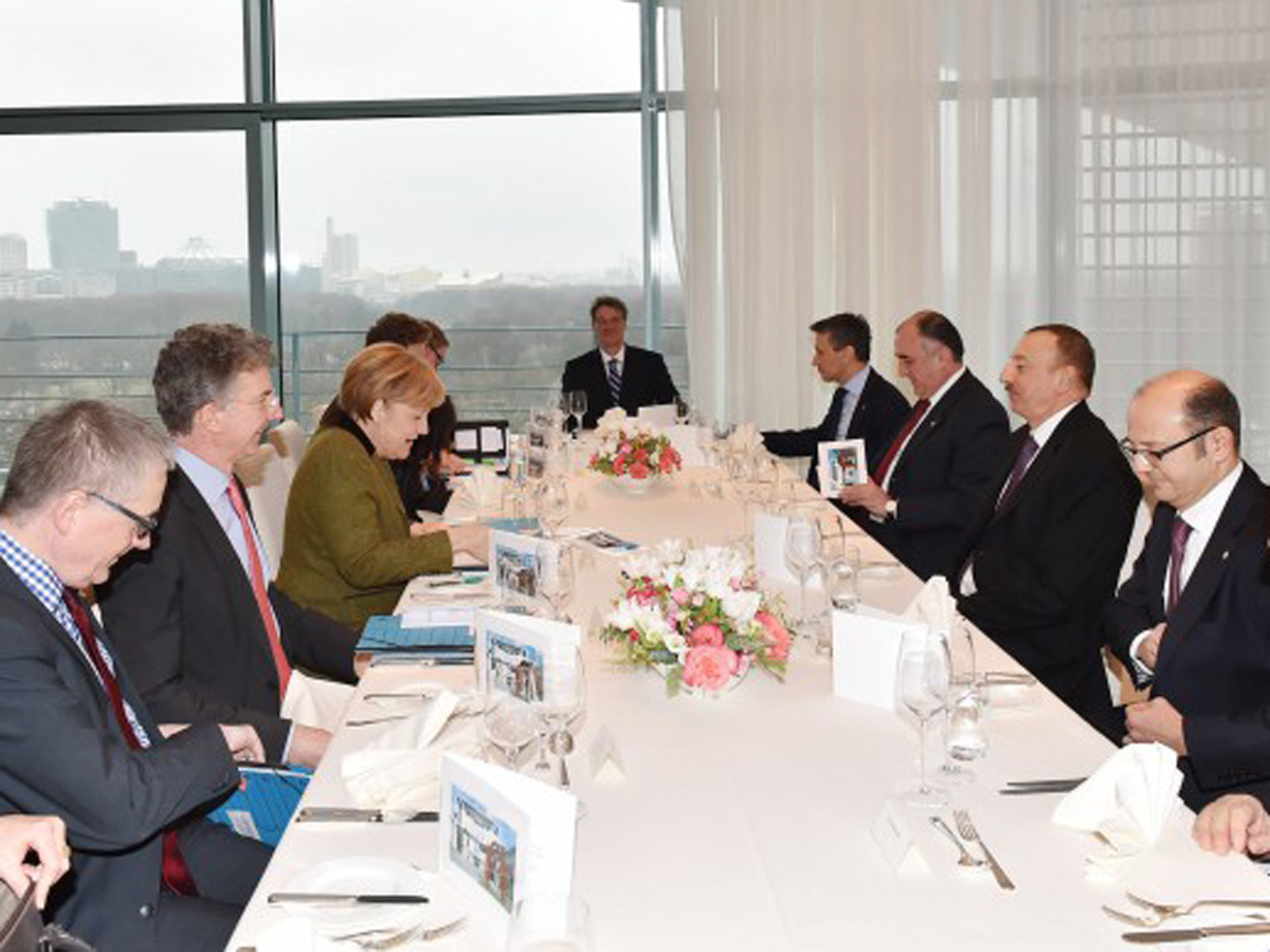 Berlində İlham Əliyev və Angela Merkel görüşüblər (FOTO)