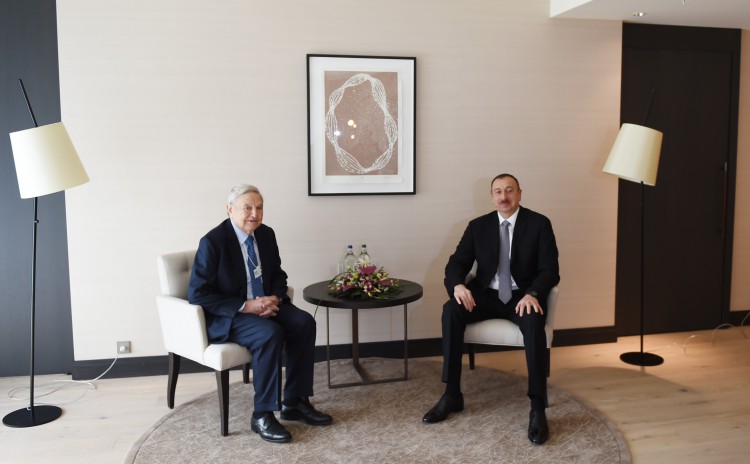 İlham Əliyev “Soros Fondu”nun təsisçisi Corc Soros ilə görüşüb (FOTO)