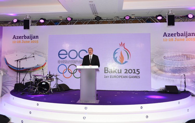 İlham Əliyev Davosda “Bakı 2015” ilk Avropa Oyunlarının təqdimatında iştirak edib (FOTO)