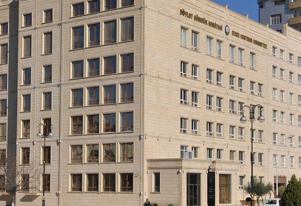 DGK “Sınıq Körpü” gömrük postunda sıxlıq yaranması barədə həqiqətə uyğun olmayan məlumatlara aydınlıq gətirib