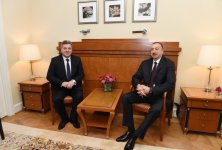 Azərbaycan Prezidenti İlham Əliyev keçmiş Yuqoslaviya Makedoniyasının Prezidenti ilə görüşüb  (FOTO)