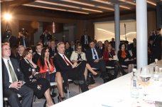 İlham Əliyev və xanımı Münxen Təhlükəsizlik Konfransı çərçivəsində “Ukraynadan əlavə - Avropada həll olunmamış münaqişələr” mövzusunda panel müzakirəsində iştirak ediblər (FOTO)