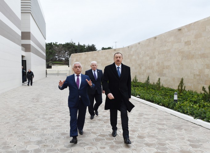Prezident İlham Əliyev Bakıda bir sıra elektrik yarımstansiyalarının açılışında iştirak edib (FOTO)
