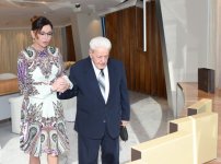Azərbaycanın birinci xanımı Mehriban Əliyeva xalq artisti Əlibaba Məmmədov ilə görüşüb (FOTO)