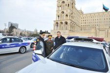 İlham Əliyev Daxili İşlər Nazirliyinin qurumları üçün yeni alınan avtomobillərin istifadəyə verilməsi mərasimində iştirak edib (FOTO)