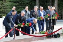 Azərbaycan yığılan traktorlar xarici bazarlara çıxarılır (FOTO)