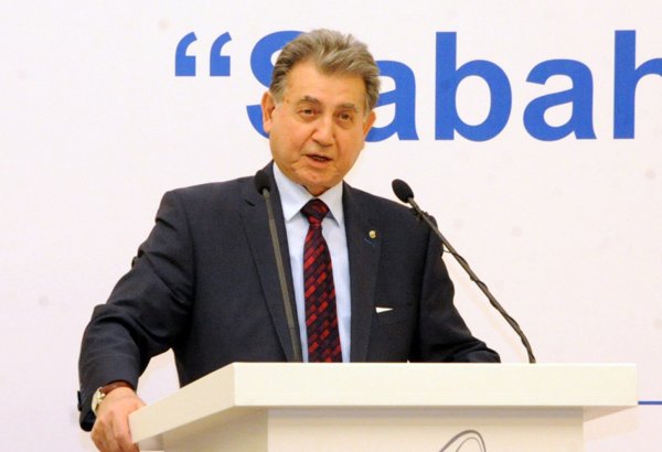 AMEA prezidenti: Elm və istehsalat münasibətlərinin uğurla qurulmasına nail olmalıyıq