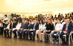 Heydər Əliyev Mərkəzində "Sabahın alimləri" IV Respublika müsabiqəsinin açılış mərasimi keçirilib (FOTO)